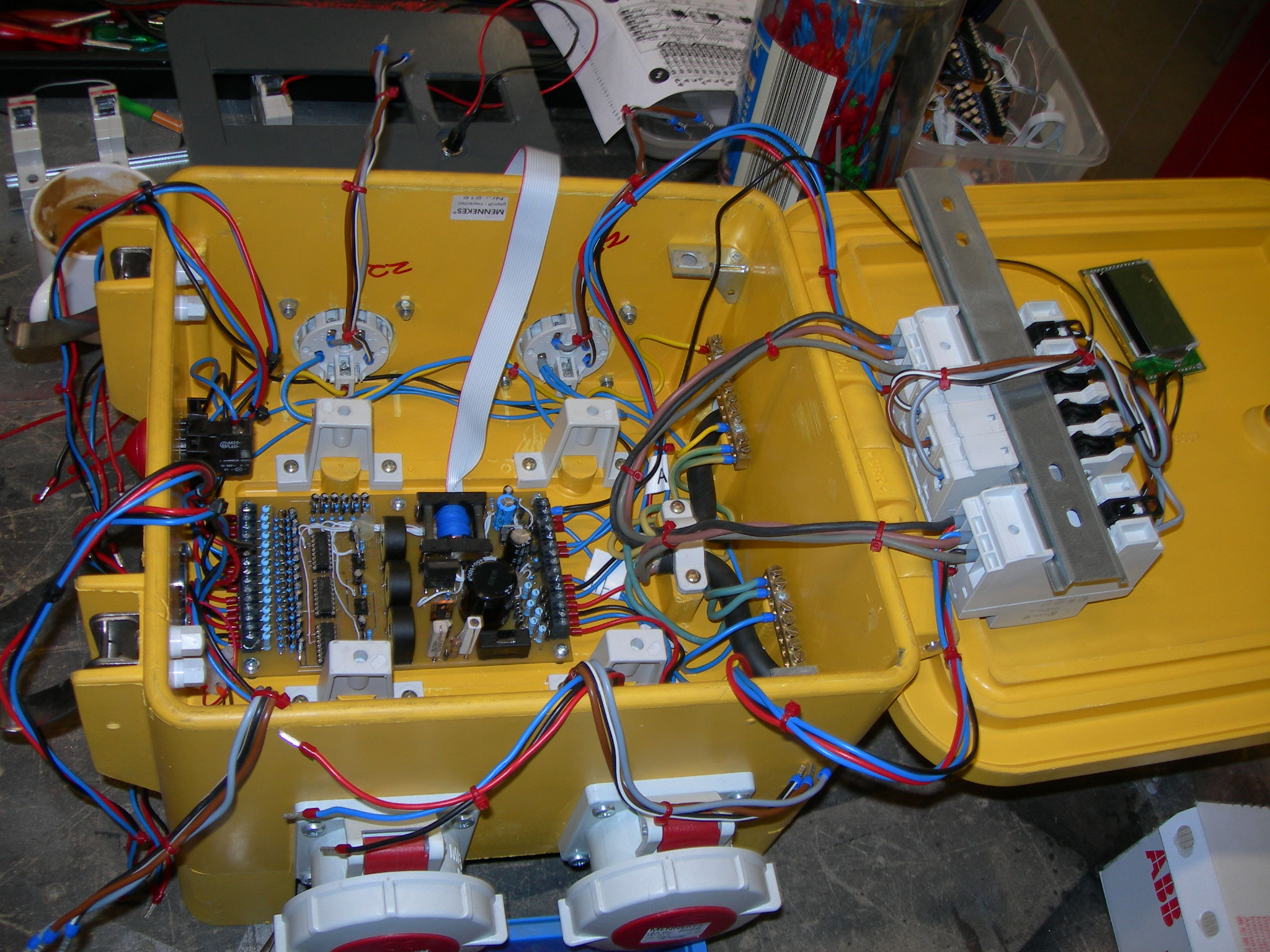 (click to view large image)